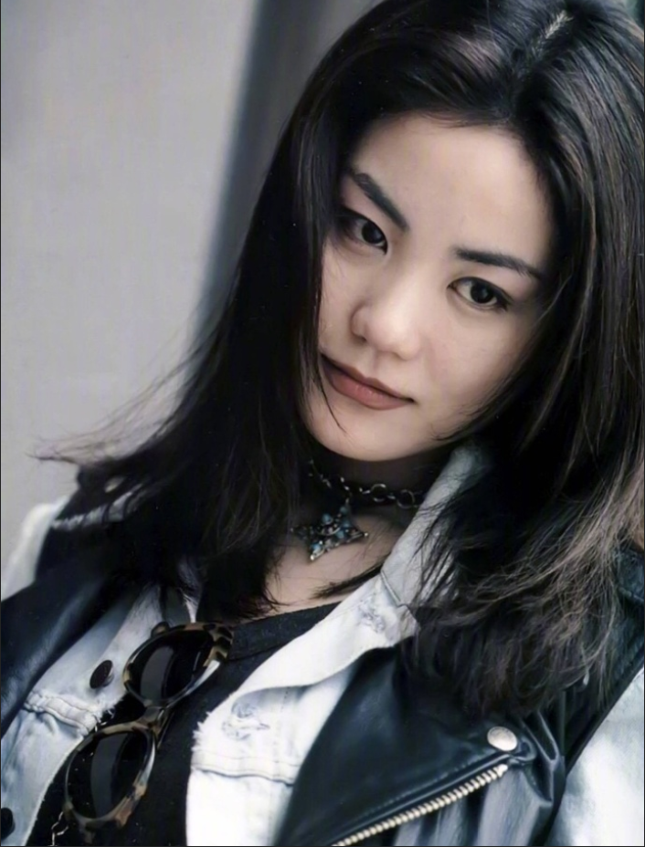 90年代的时尚指标王菲早期写真合集