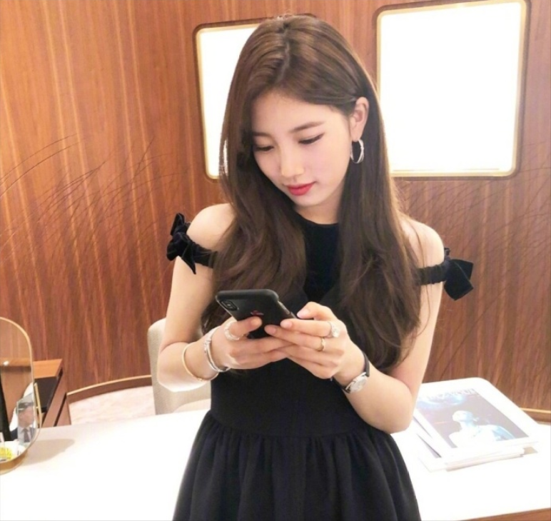 韩国美女明星裴秀智舒服自然的私照合集日常3