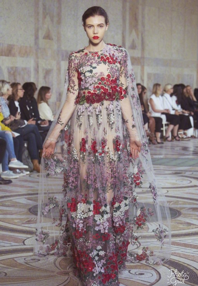 欧美婚纱品牌Giambattista Valli2017高级定制花团锦簇