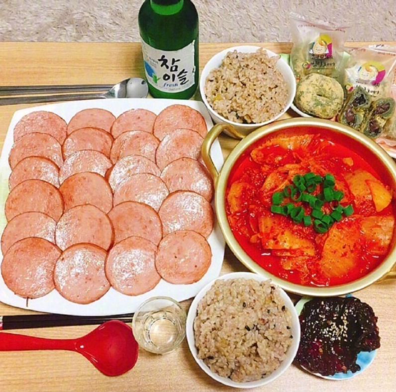 韩式料理图片想吃就找个机会聚聚