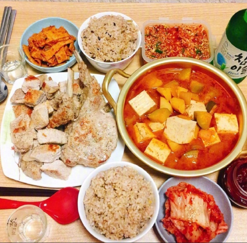 韩式料理图片想吃就找个机会聚聚