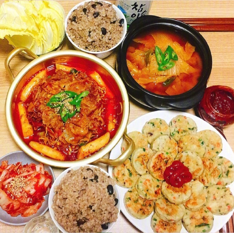 韩式料理图片想吃就找个机会聚聚