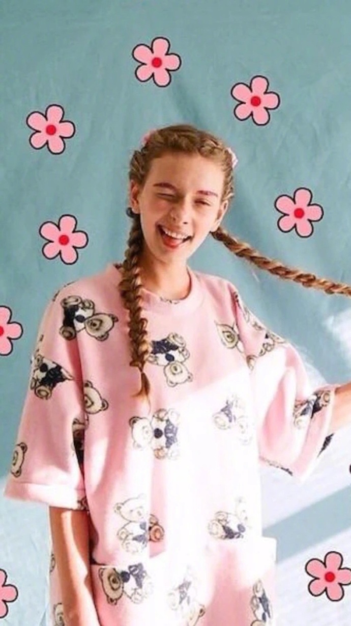 女头像欧美_自信微笑的欧美女生头像吧