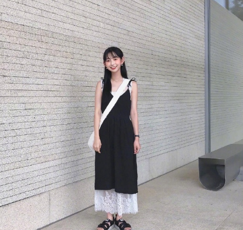 娇小女生的日常气质穿衣搭配look