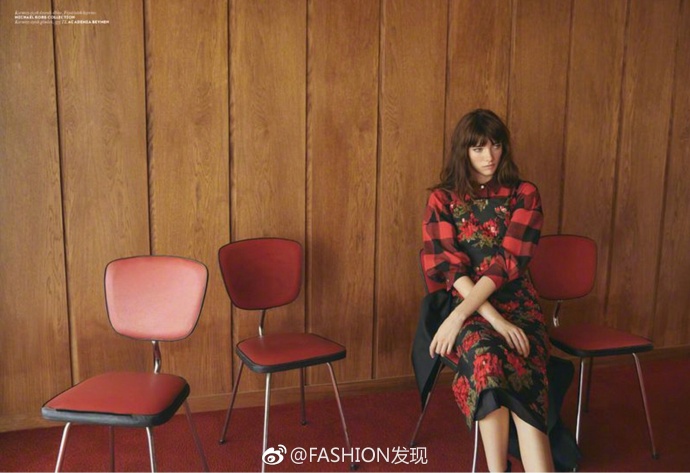 蓝眼睛印第安少女欧美超模Grace Hartzel<<Vogue>>封面
