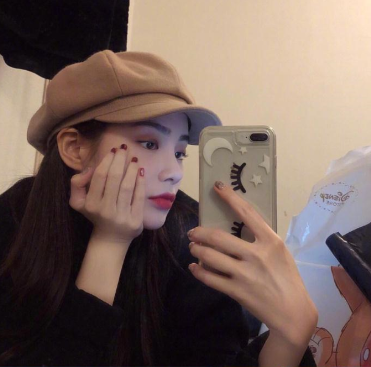 自然发色的中长卷发发型图片,好看的小仙女都这