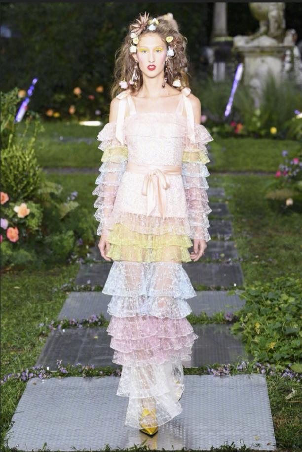 欧美品牌Rodarte2019纽约时装周精灵少女们的礼服图