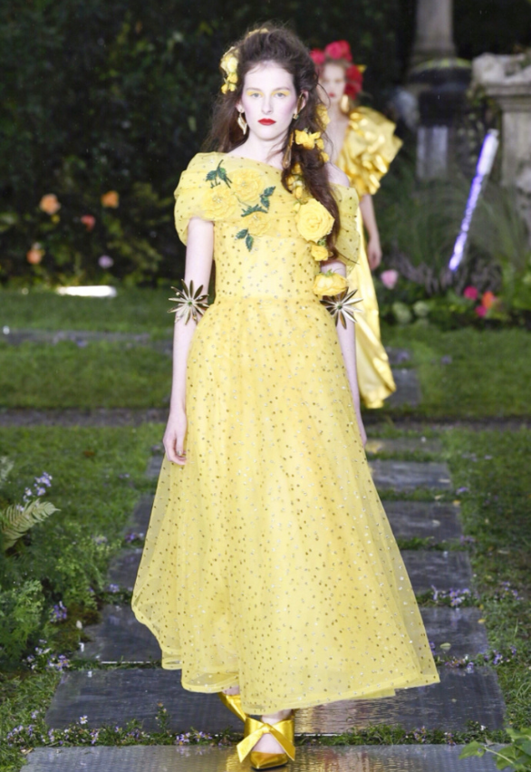 欧美品牌Rodarte2019纽约时装周精灵少女们的礼服图