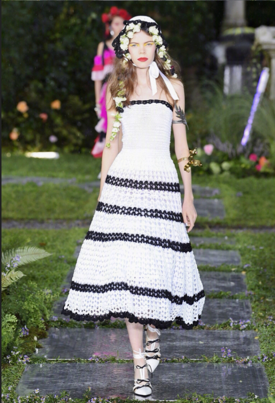 欧美品牌Rodarte2019纽约时装周精灵少女们的礼服图