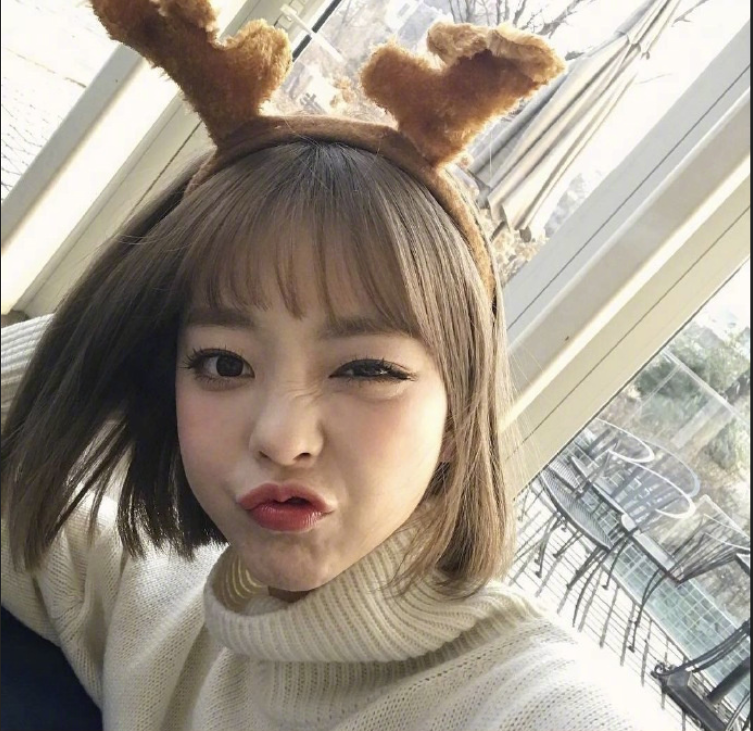 短发美女图片_短发美女自拍照