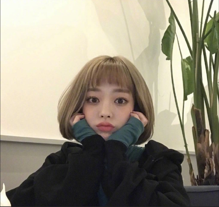 短发美女图片_短发美女自拍照