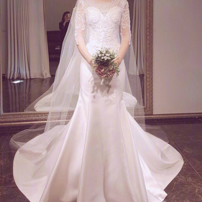 女孩穿上白纱最美的模样_最全婚纱款式图片