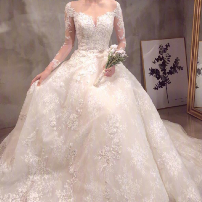 女孩穿上白纱最美的模样_最全婚纱款式图片