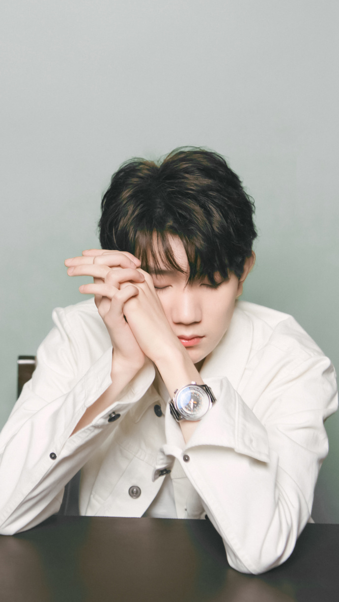 tfboys王源图片_小鲜肉王源清爽干净写真