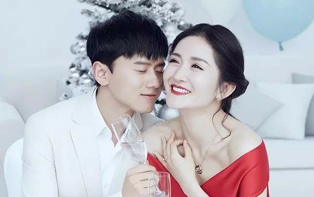四川明星夫妻张杰谢娜婚纱照大全