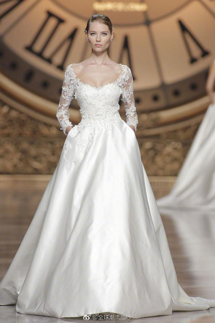 Pronovias2016婚纱秀图片