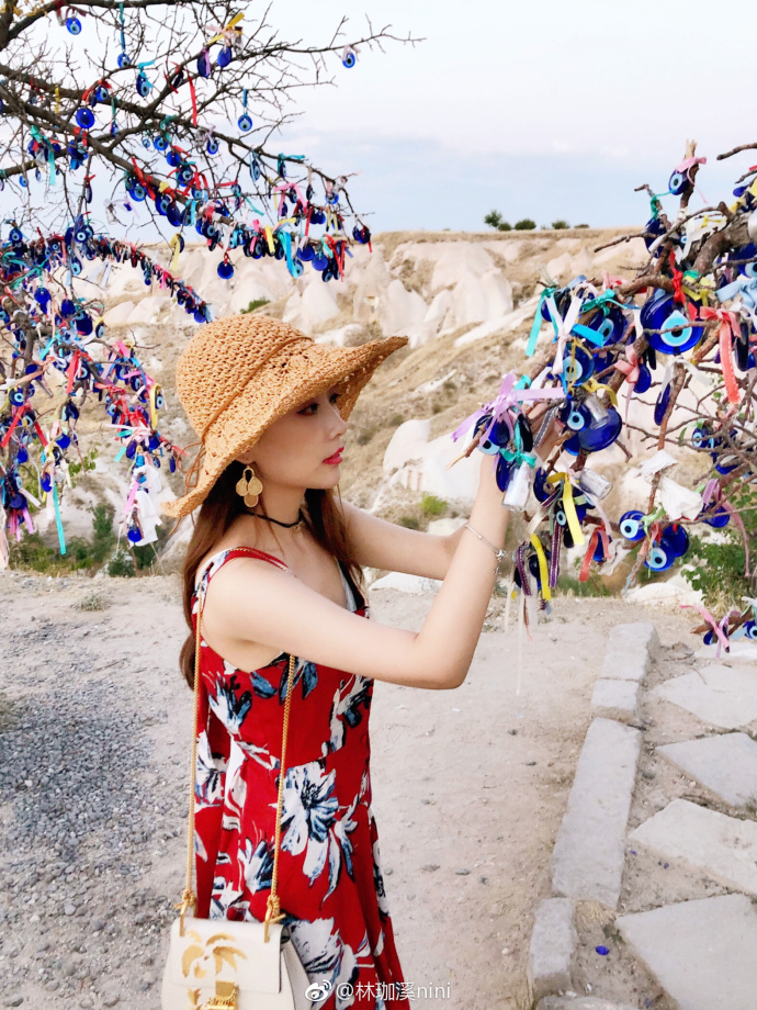 清纯美女林珈溪土耳其旅游图片