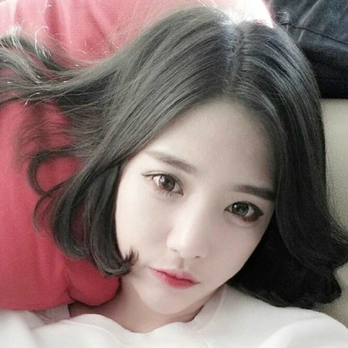 九款小短发美女自拍,你爱哪一款