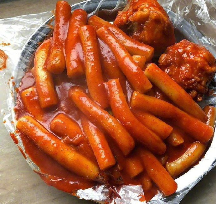 韩式料理之辣炒年糕无法拒绝的美食诱惑
