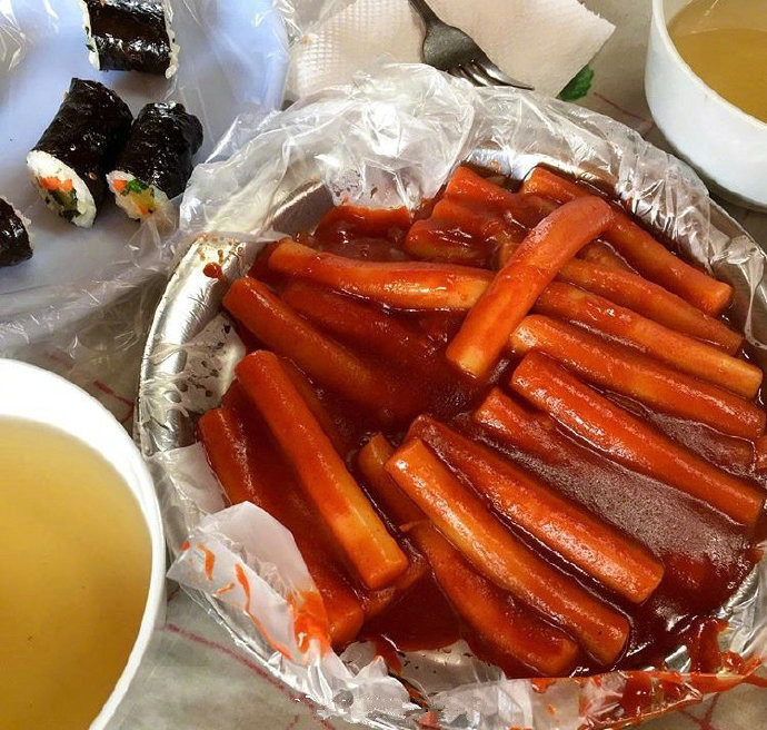 韩式料理之辣炒年糕无法拒绝的美食诱惑