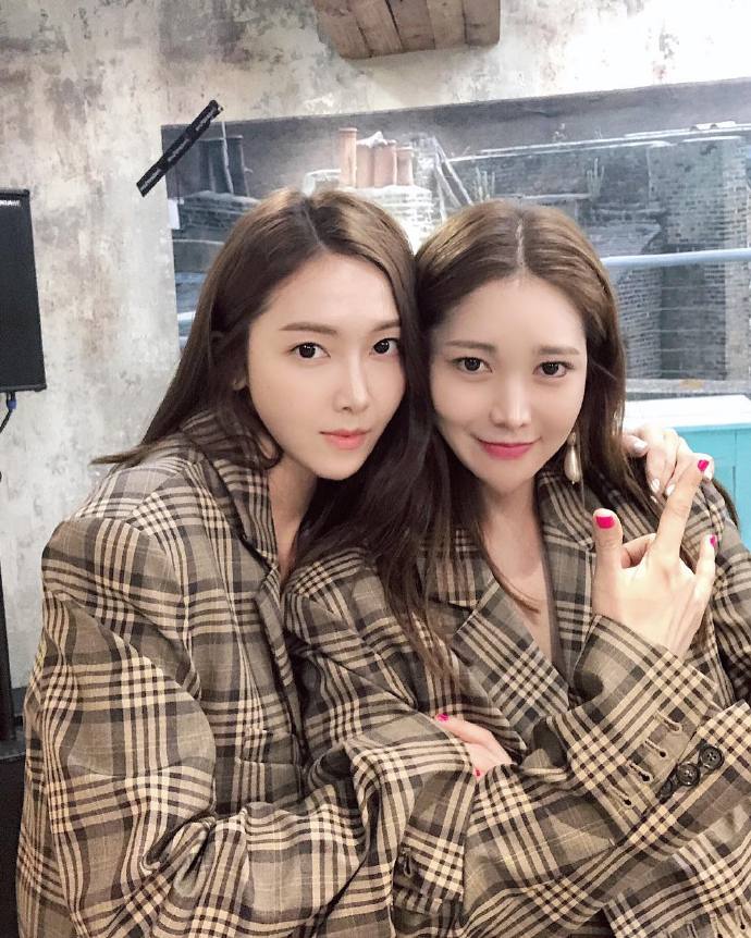 韩国美女图片_韩国女星Jessica郑秀妍图片