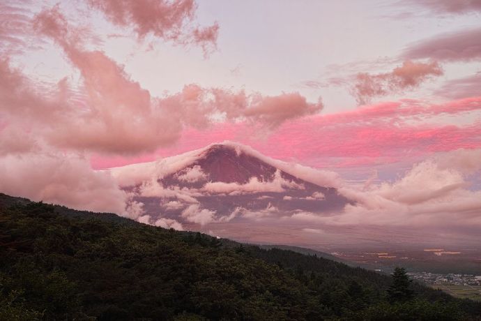 摄影师Yuga Kurita镜头下的富士山图片