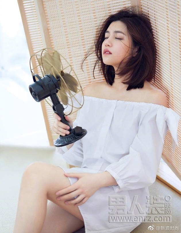 台湾宅男女神陈妍希男人装性感图片大全