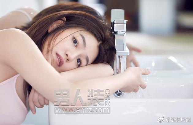 台湾宅男女神陈妍希男人装性感图片大全