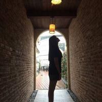 简约高清微信情侣头像一男一女