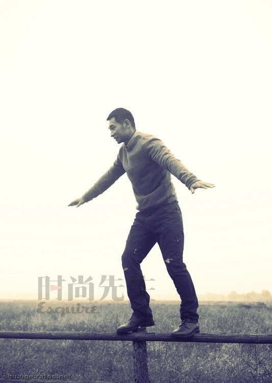 武打明星赵文卓时尚先生帅气写真图片