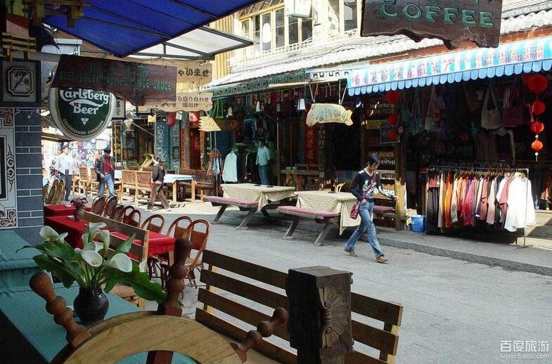 云南大理古城洋人街风景图片
