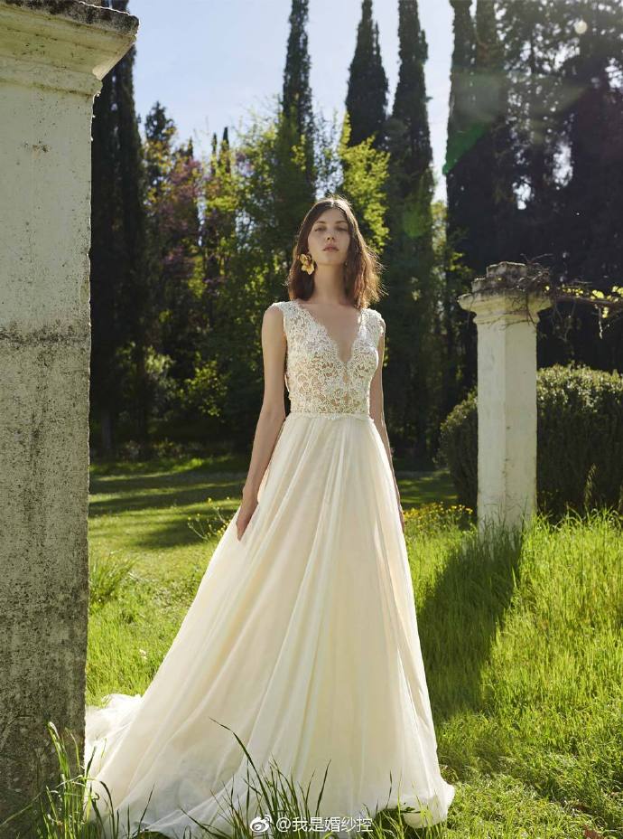 Costarellos2019春夏系列波西米亚风婚纱礼服图片