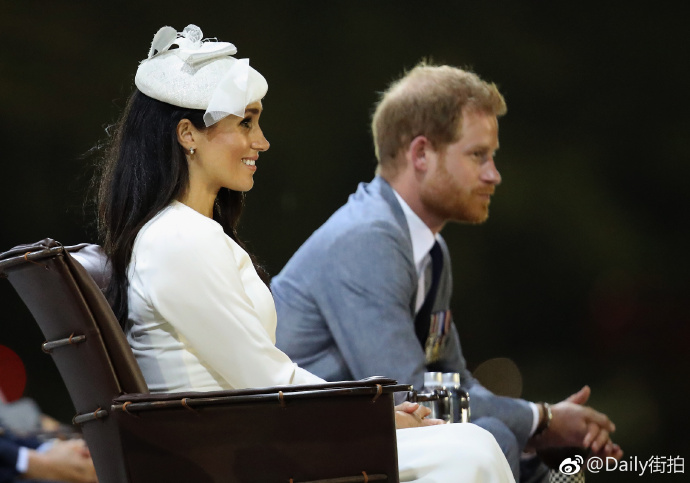 英国王室哈里王子和梅根Meghan Markle拜访斐济