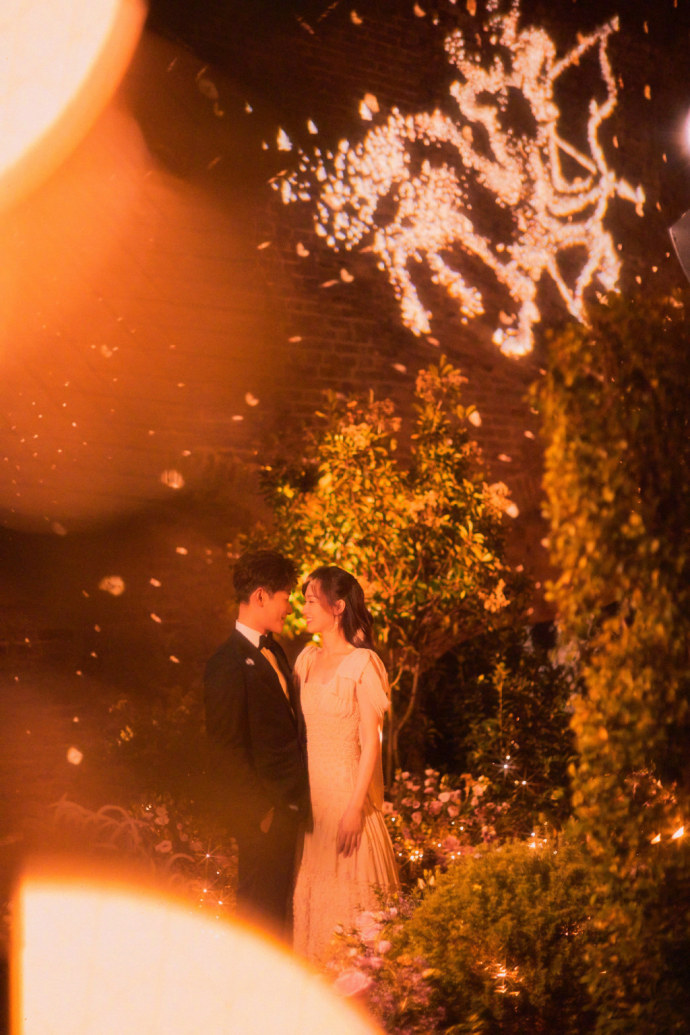 中国明星夫妻唐嫣罗晋婚礼图片