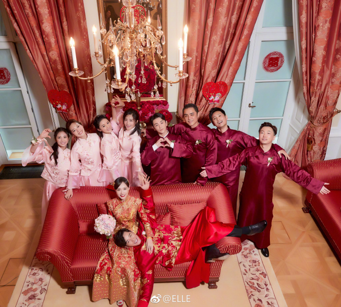 大陆明星夫妻唐嫣罗晋婚纱图片