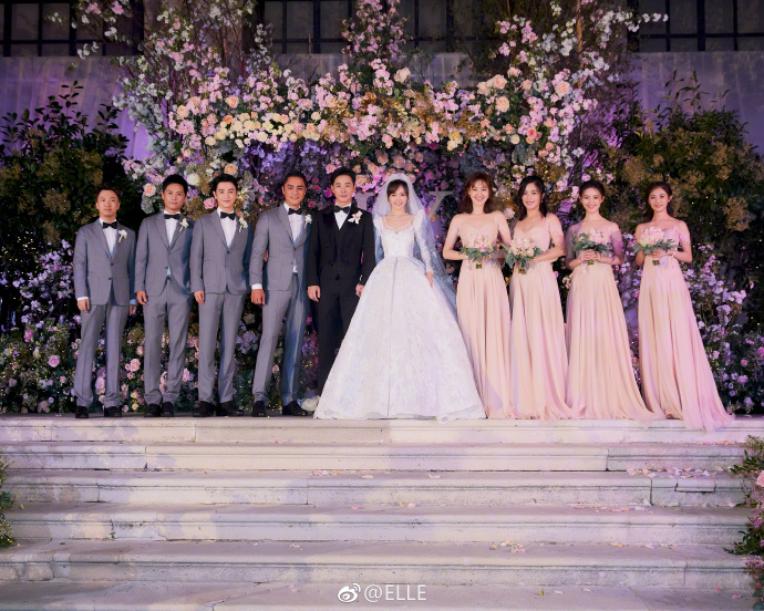 大陆明星夫妻唐嫣罗晋婚纱图片