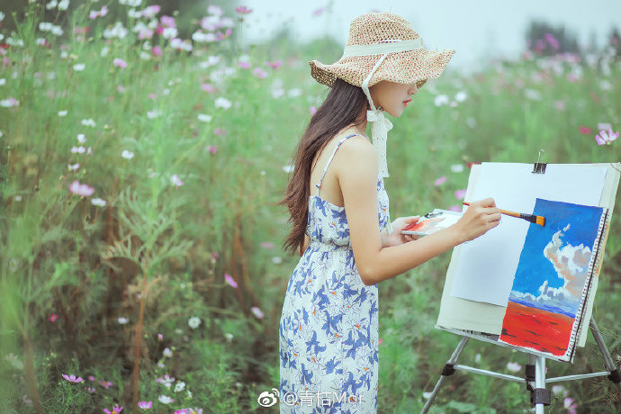 清纯美女草帽写生文艺图片