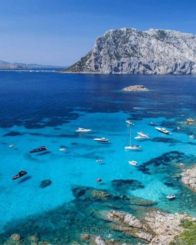 意大利撒丁岛Le Piscine Isola Molara风景图片