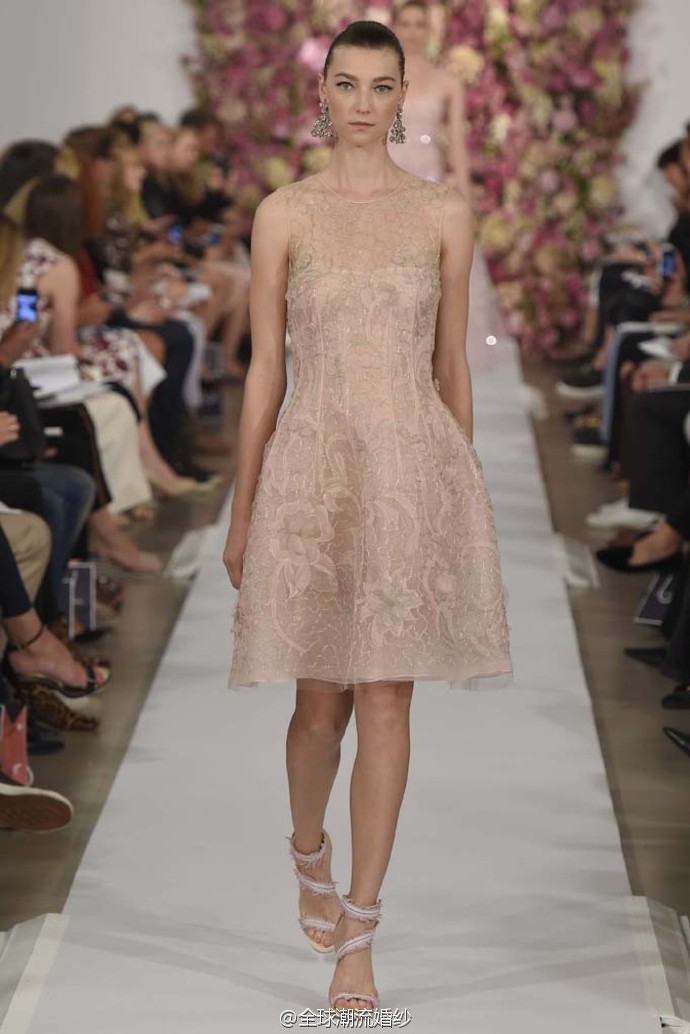Oscar de la Renta婚纱礼服图片