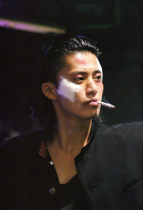 日本男明星小栗旬《SHUN✖️GENJI》写真集又痞又