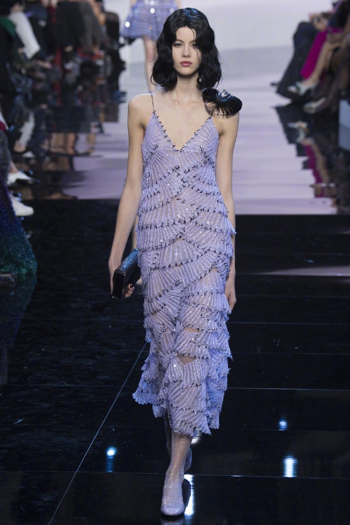Armani Privé紫霞仙子婚纱礼服图片