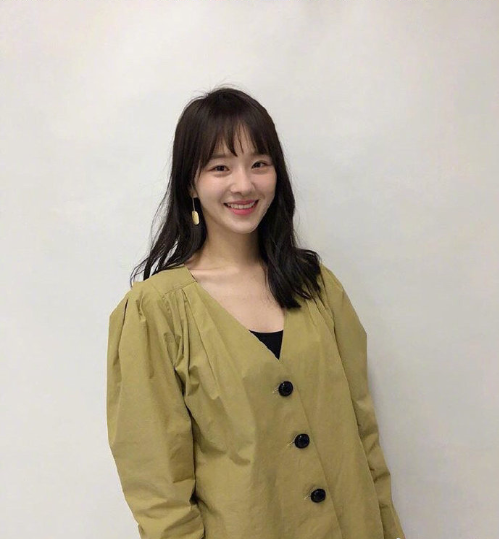 韩国美女JYP演员朴珪瑛图片