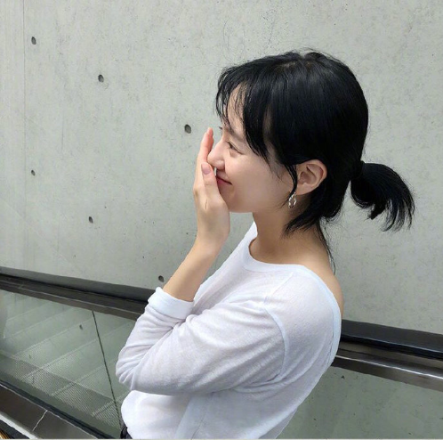 韩国美女JYP演员朴珪瑛图片