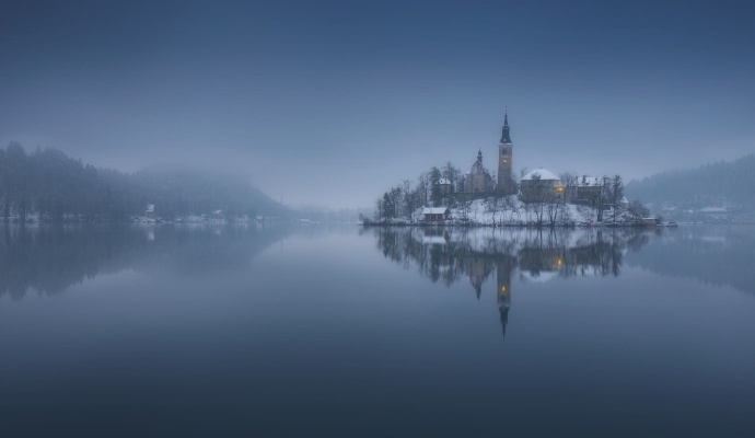 奥地利哈尔施塔特(Hallstatt)风景图片