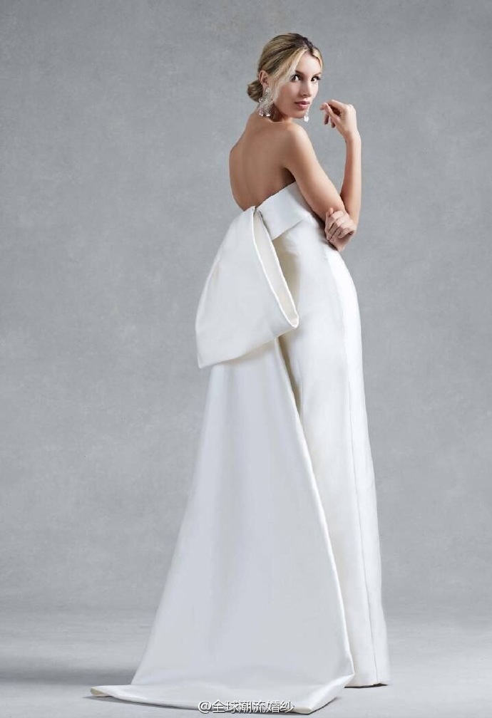 Oscar de la Renta奥斯卡·德拉伦塔在2017秋冬优雅的婚
