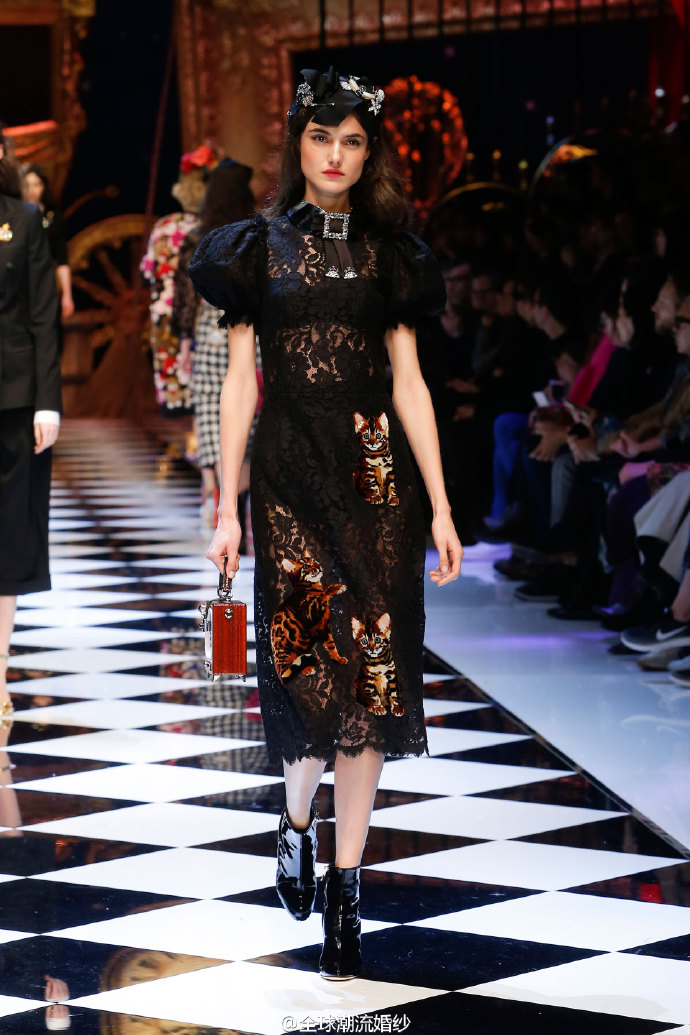 Dolce & Gabbana走秀款礼服图片