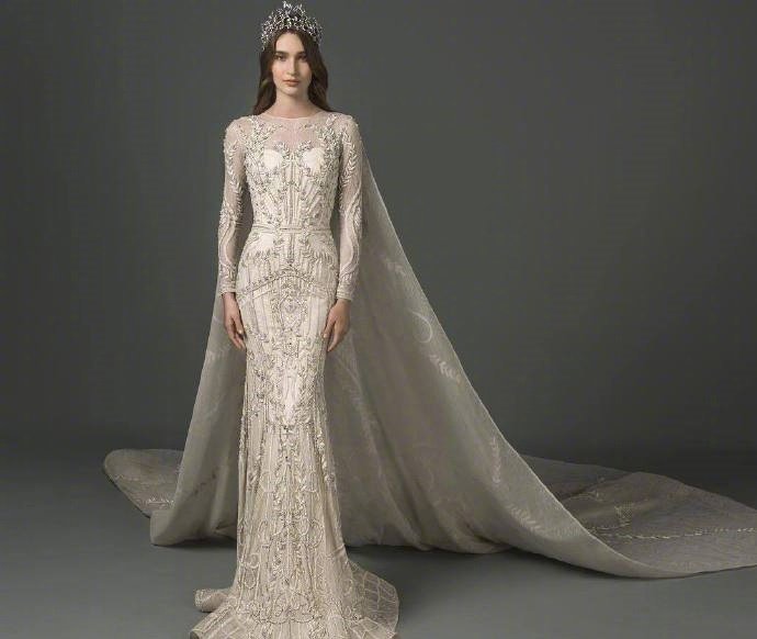 Saiid Kobeisy2019年新款宫廷华丽风婚纱礼服图片