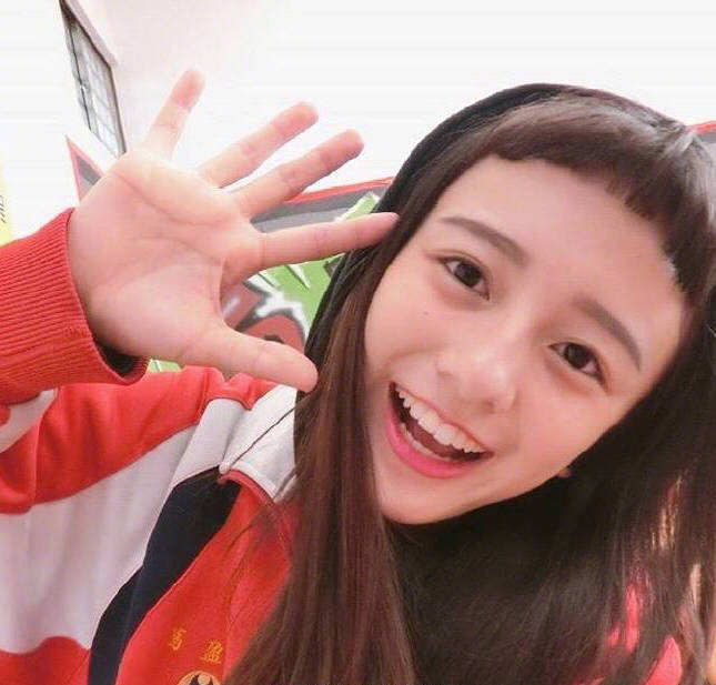 超减龄刘海女生图片 这样的半圆形刘海发型你敢