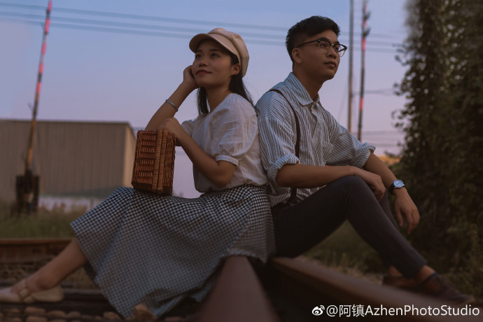 英伦复古婚纱照图片