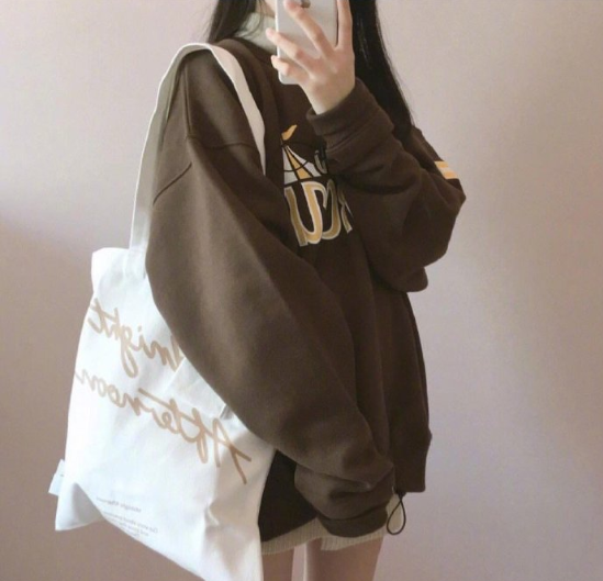 18岁女大学生装搭配参考